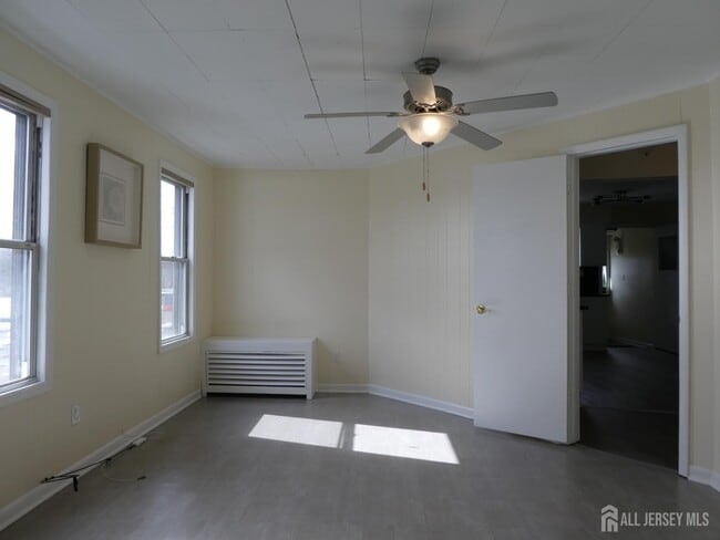 Building Photo - 1354 Stelton Rd