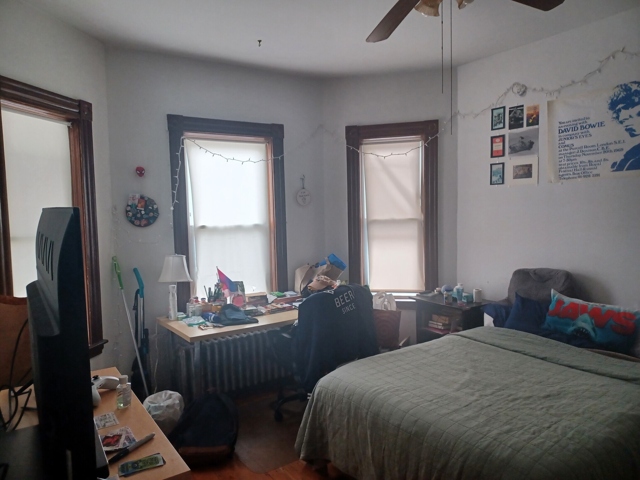 Building Photo - 8 Buttonwood St