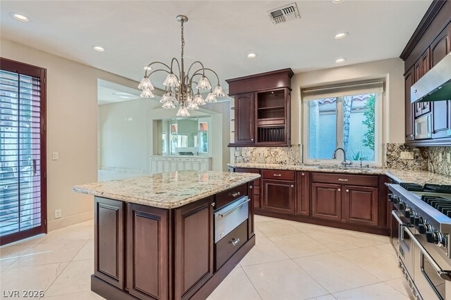 Building Photo - 8349 Turtle Creek Cir