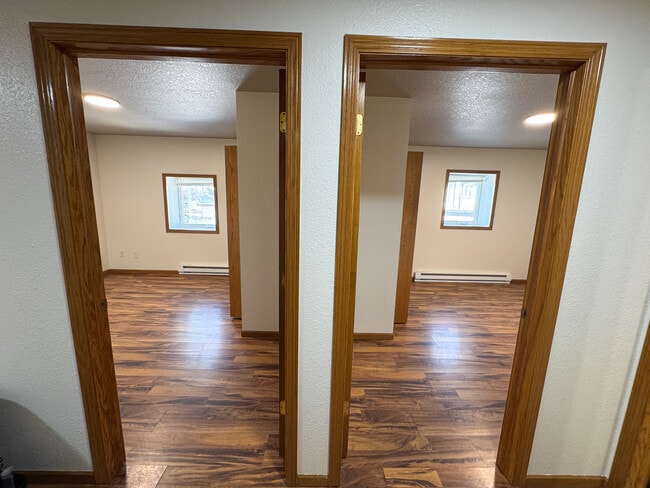 Building Photo - Theater Apartments Beulah