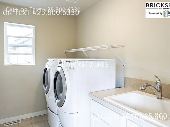 Building Photo - 10251 Eastridge Dr NE
