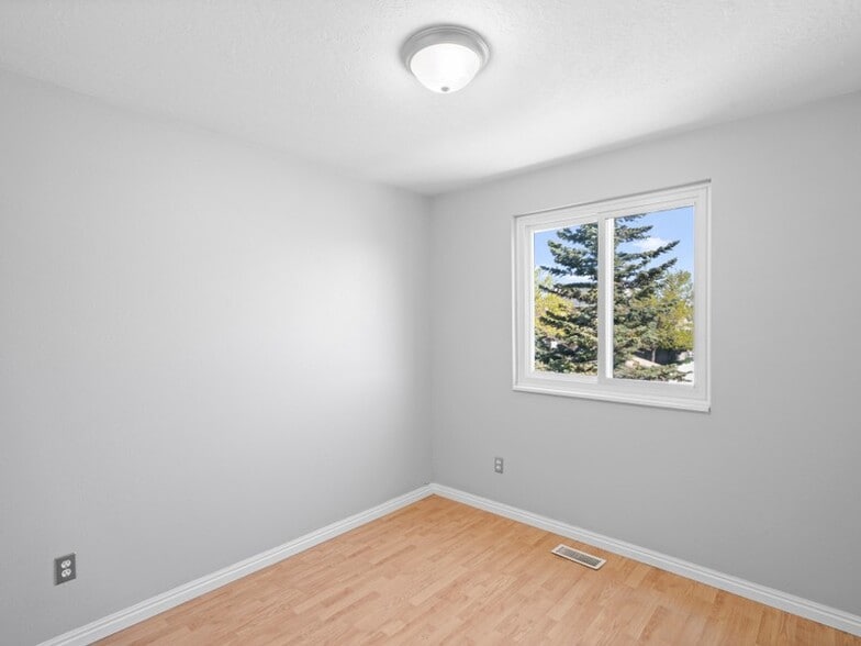 Building Photo - 5078 W 6275 S