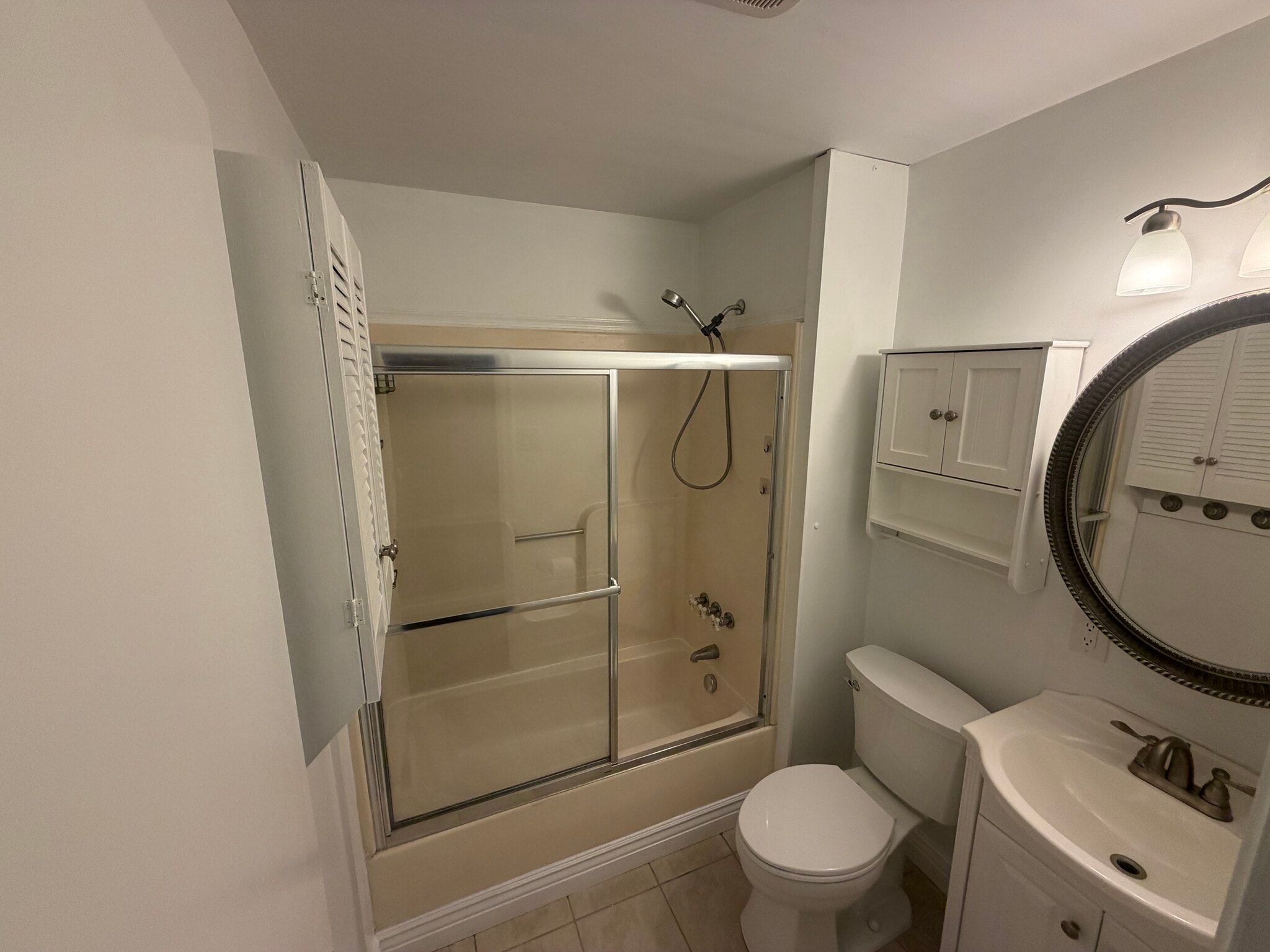 Building Photo - 105 bailey road