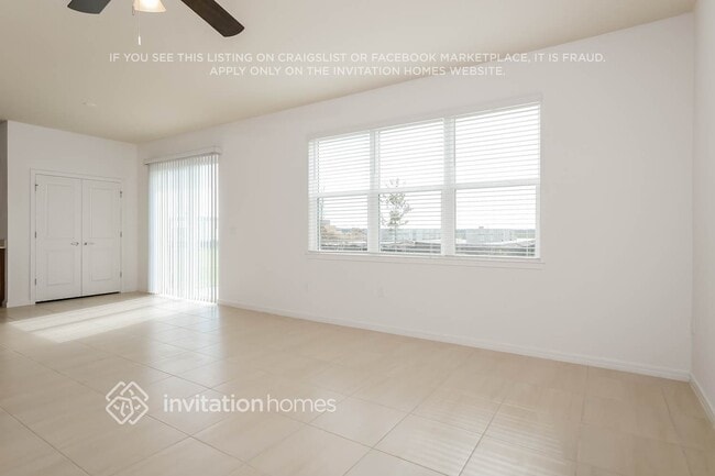 Building Photo - 2722 Serenity Gdn Dr