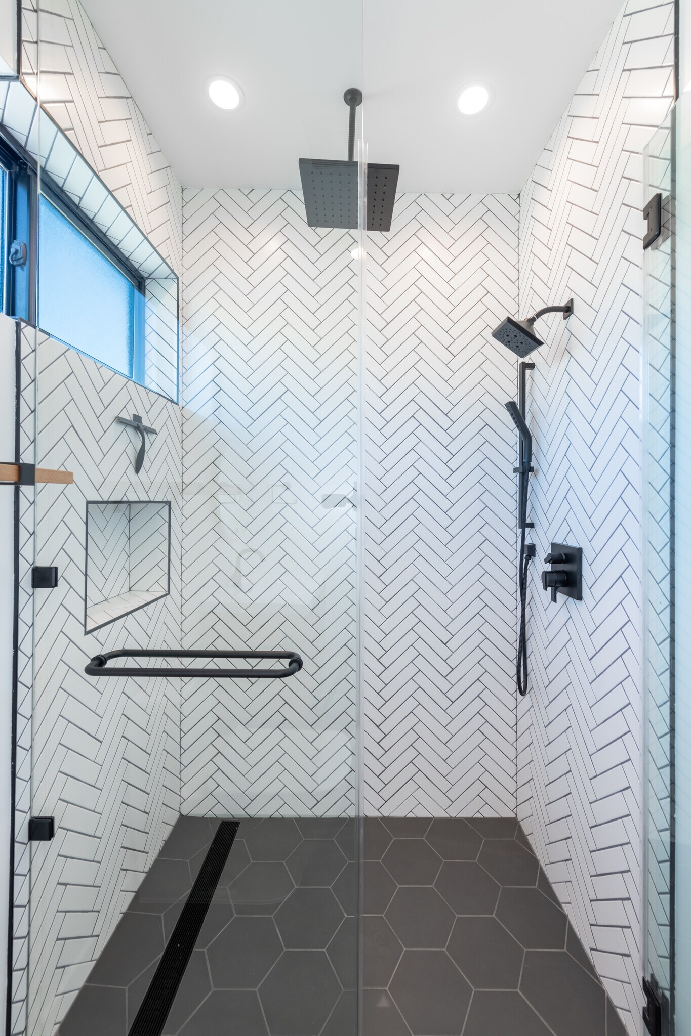 Building Photo - 18740 Merridy St