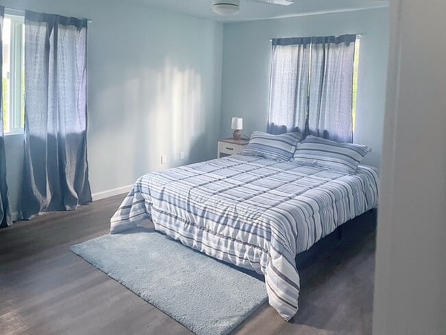 Building Photo - Furnished 2-Bedroom Home for Rent in Hawaiian Shores Subdivision