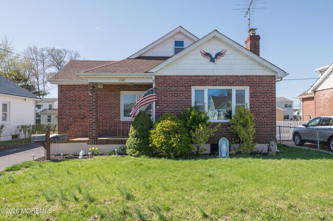 Building Photo - 166 Morningside Ave