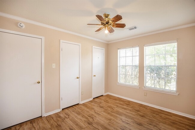 Building Photo - 11514 Sagecreek Dr