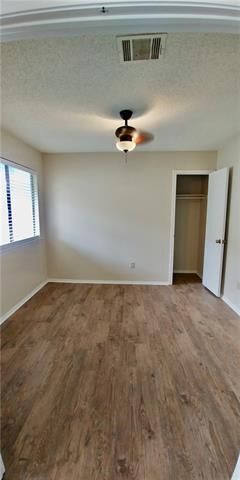 Building Photo - 2305 Dowd Ln