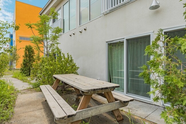 Building Photo - 4641 15th St