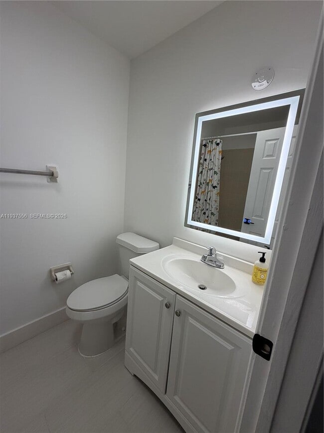 Building Photo - 9517 NW 2nd Pl