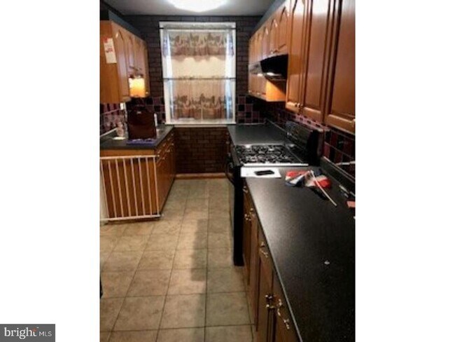 Building Photo - 5149 Arbor St