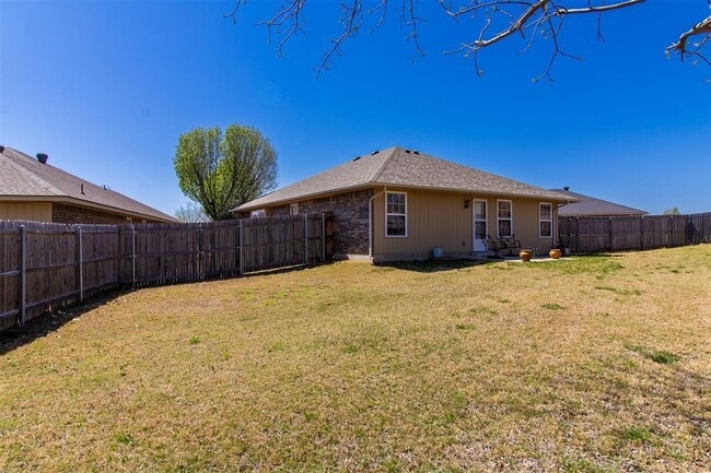 Building Photo - 900 Switzerland Ave