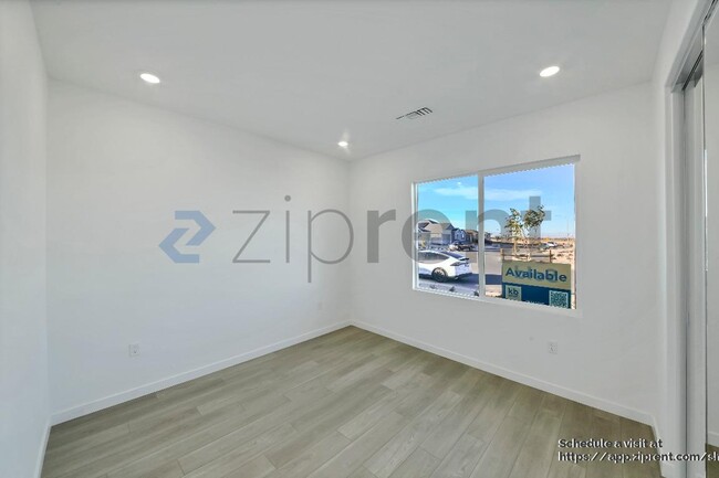 Building Photo - 5602 Gem Ct