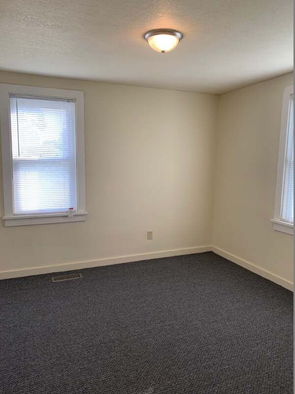 Building Photo - 2319 Whitmore Ave