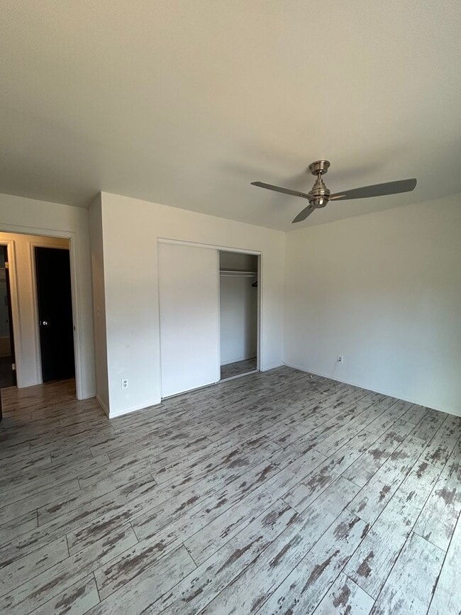 Building Photo - Stunning 4 BR/2 BA Morrison Home!!