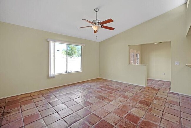 Building Photo - Pending / Rented - Vaulted Elegance in Old...