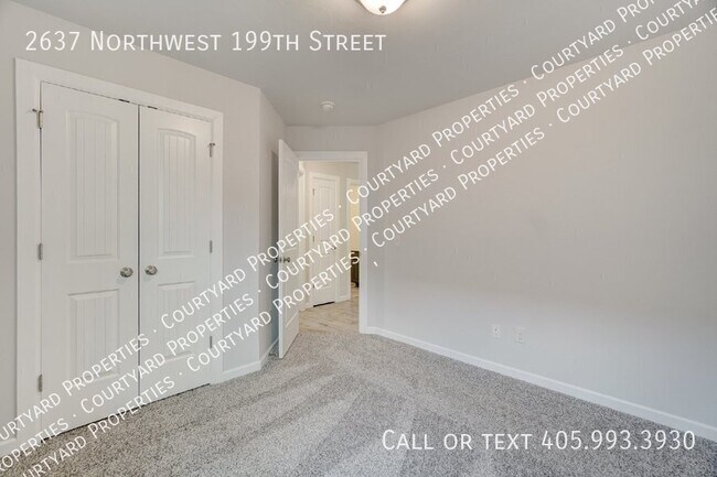 Building Photo - 2637 NW 199th St