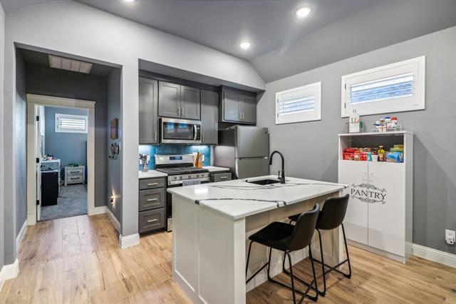 Building Photo - 2721 River Path Ct