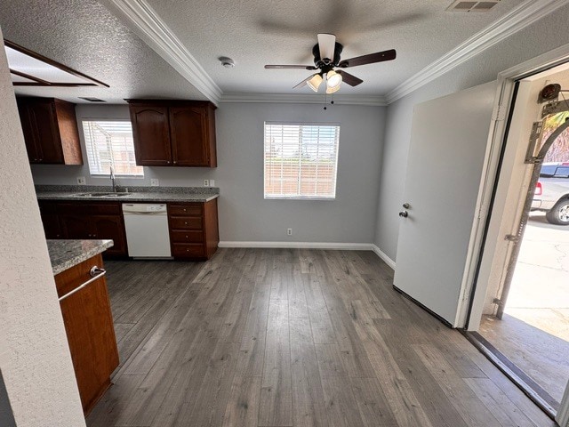 KITCHEN - DINING - 14439 Rosecrans Ave