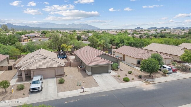 Building Photo - 12708 N Rodeo Land