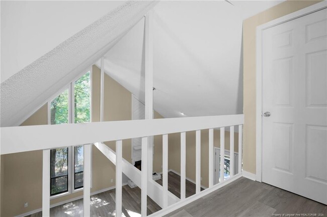 Building Photo - 325 Watergap Dr