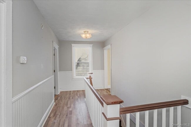 Building Photo - 35 Lake Ave