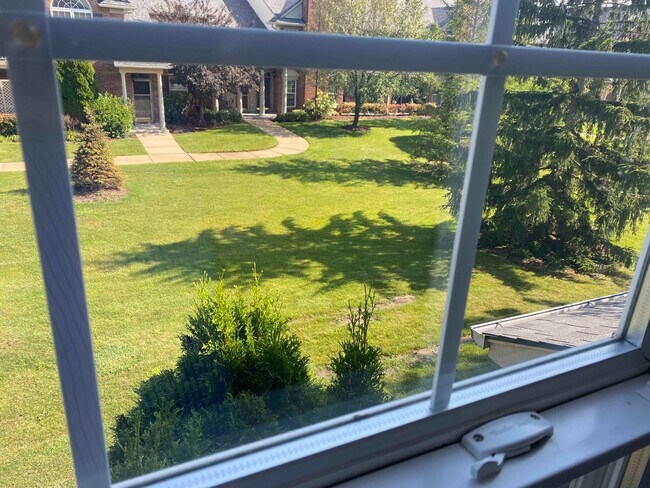 Building Photo - 3583 Oakmonte Blvd