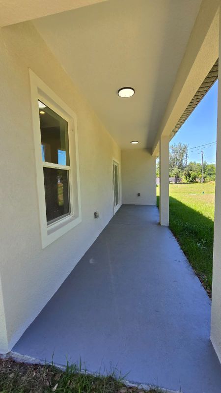 Building Photo - 2966 Pomello Ave SW