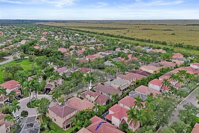 Building Photo - 1725 Winterberry Ln