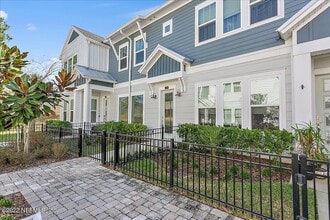 Building Photo - 11485 Gully Ct