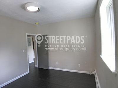 Building Photo - 2 bedroom in Boston MA 02131