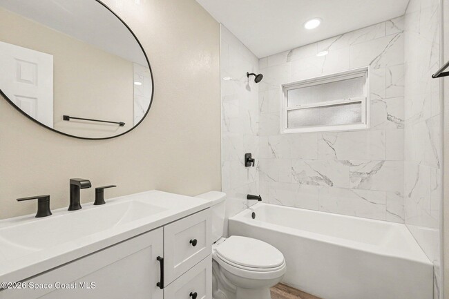Building Photo - 2850 Starlight Dr