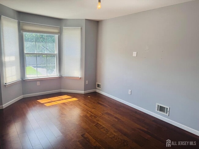 Building Photo - 171 Nebula Rd