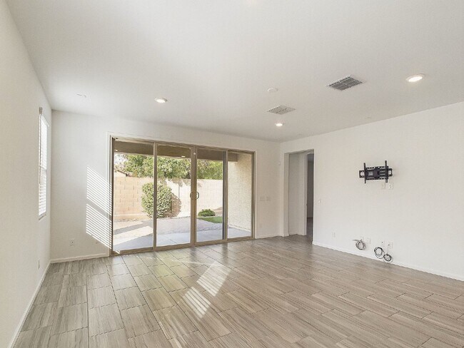 Building Photo - Kingston Place Cornor Lot Gem