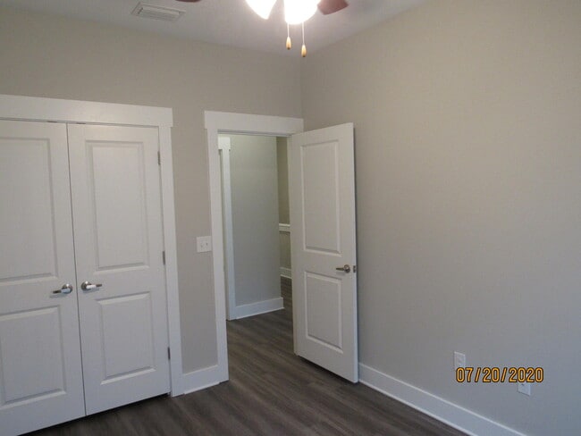 Building Photo - 271 N Sand Palm Rd