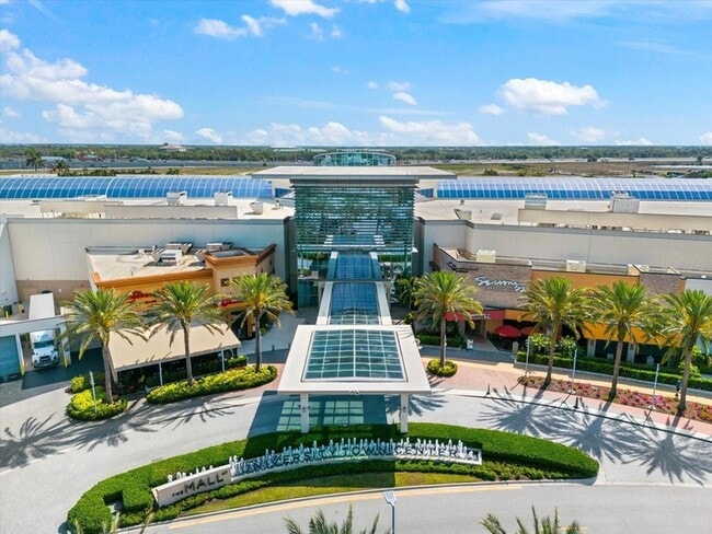 Building Photo - 5450 Bentgrass Dr