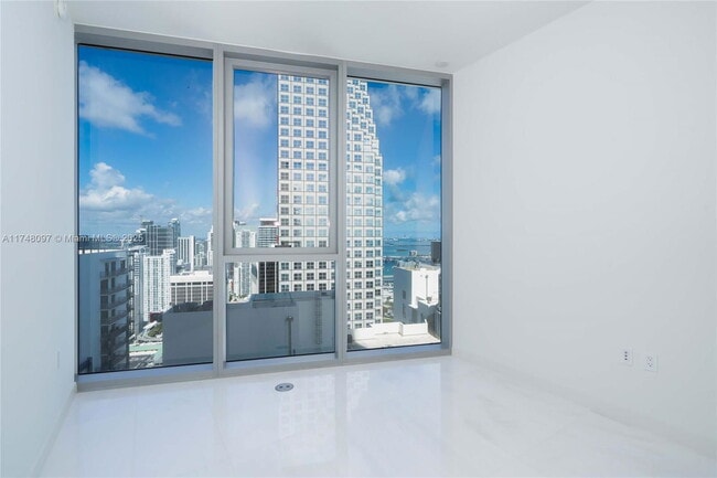 Building Photo - 300 Biscayne Blvd Way