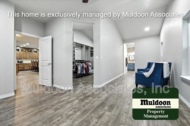 Building Photo - 13569 Park Meadows Dr