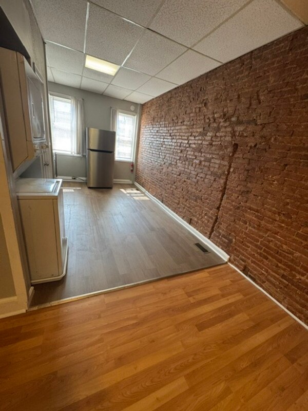 Building Photo - 2502 N Calvert St