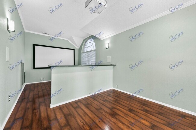 Building Photo - 6603 Fairlawn Dr