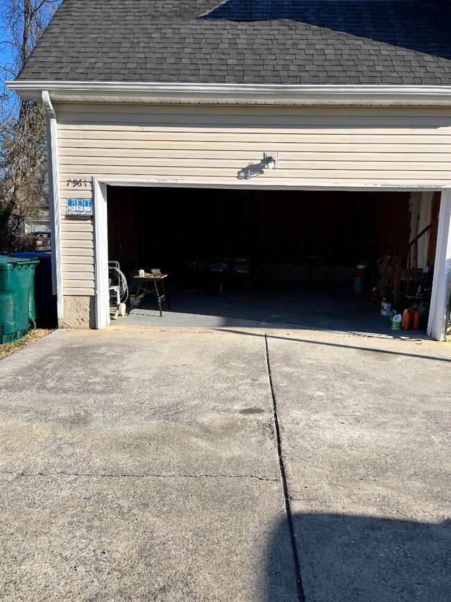 Building Photo - 7961 Batters Pl Rd