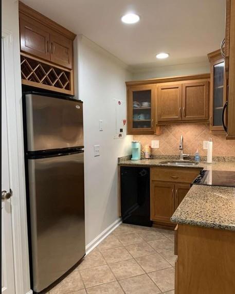 Building Photo - 655 E Campus Rd