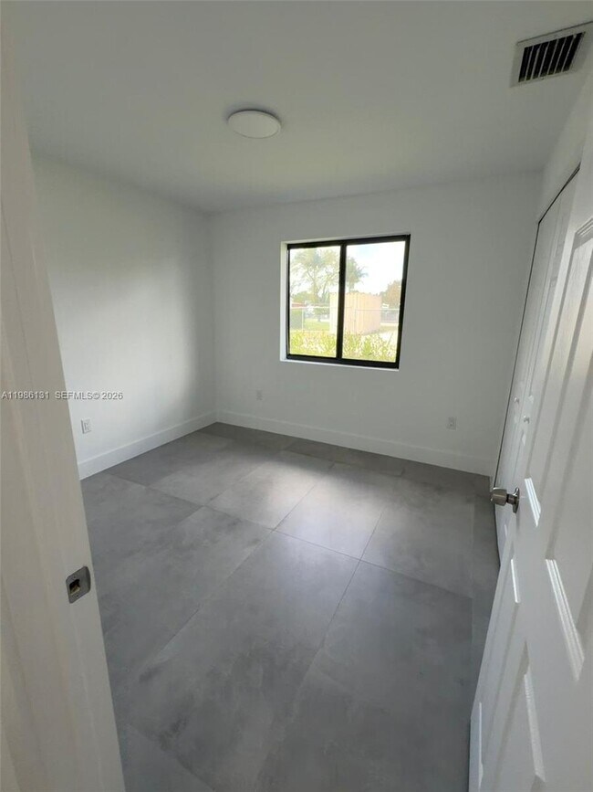 Building Photo - 2421 NW 153rd St