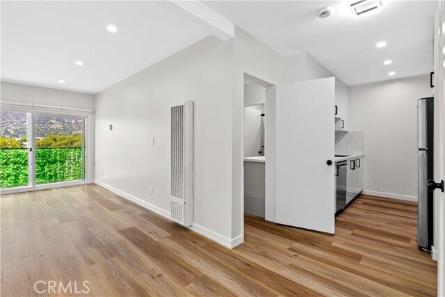 Building Photo - 409 Burchett St