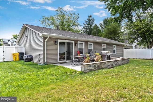 Building Photo - 7828 Citadel Dr