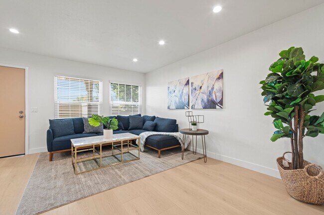 Building Photo - Showing Times: to schedule a viewing, please contact us