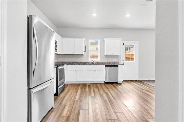 Building Photo - 2119 Hamilton St