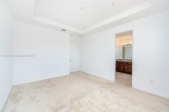 Building Photo - 11670 SW 13th Ln