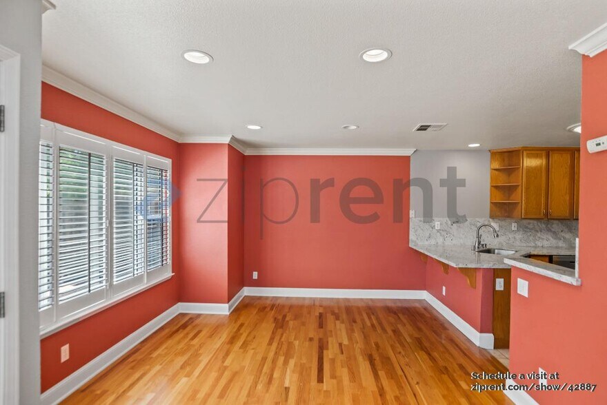 Building Photo - 350 Sutterwind Dr